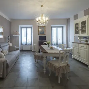 Sweet Apartment