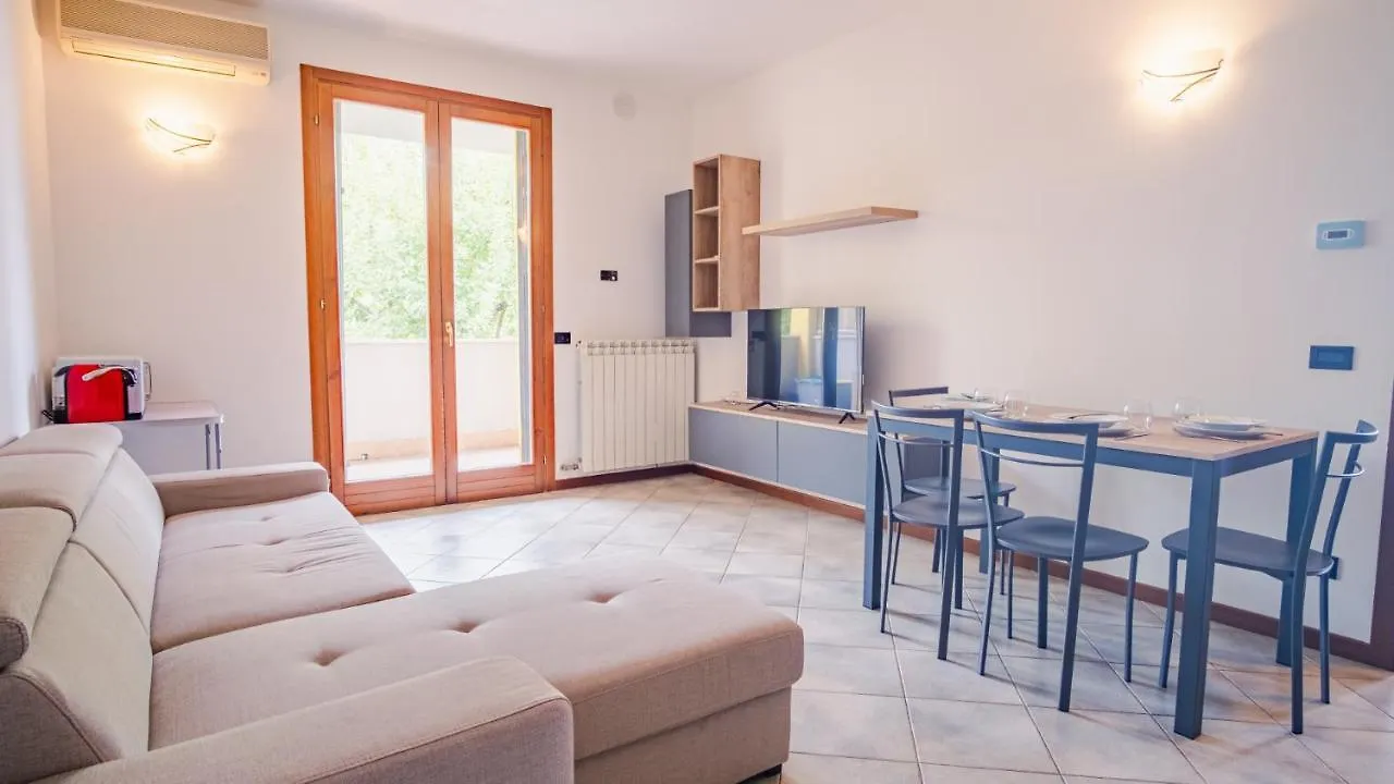 Residence San Francesco - Italian Homing Desenzano del Garda Apartmán