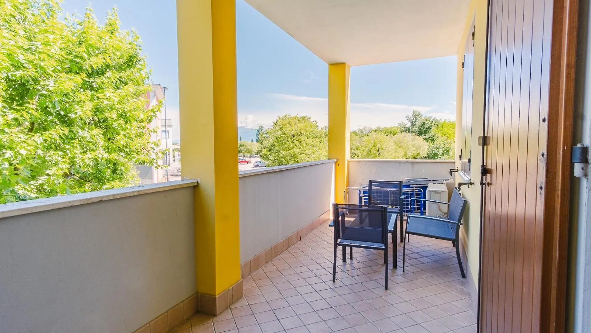 Residence San Francesco - Italian Homing Desenzano del Garda